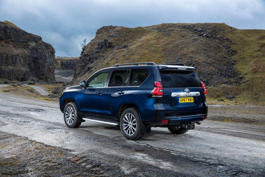  Toyota Land Cruiser Prado (150) 2018 года  (UK) (фото 27 из 40)